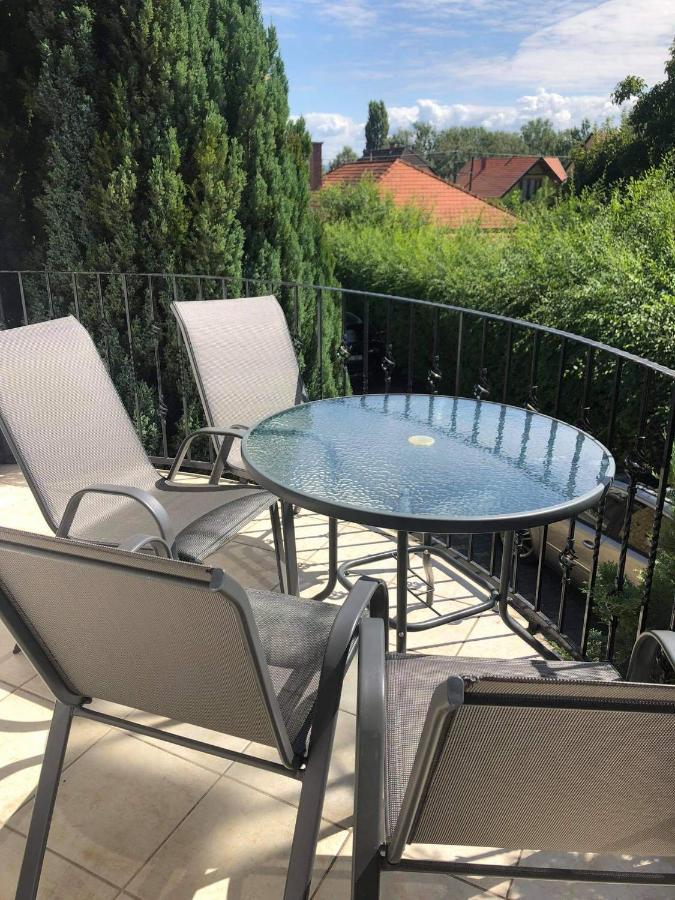 Maja Apartmanhaz Balatonlelle Ngoại thất bức ảnh